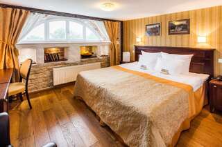 Отель The von Stackelberg Hotel Tallinn Таллин Двухместный номер Zen с 1 кроватью или 2 отдельными кроватями и гидромассажной ванной-1